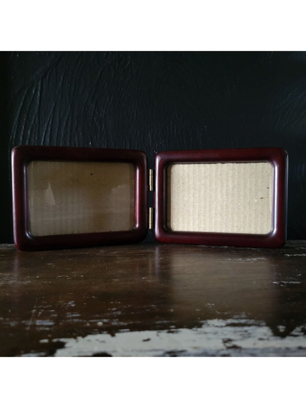 Fetco Dark Wood Bi-Fold Picture Frame Rounded Corners 3.5 x 5 Double Frame